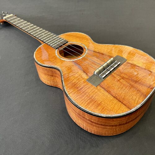 Kamaka HF-3D2 Double Deluxe Koa Tenor with Abalone MOP