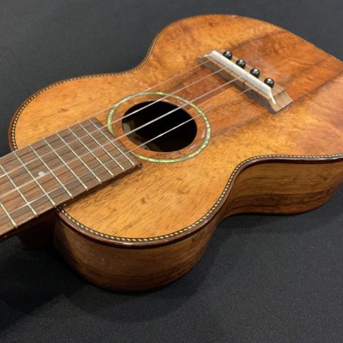 Ko'olau C300 Hawaiian Koa Concert Long Neck #64705