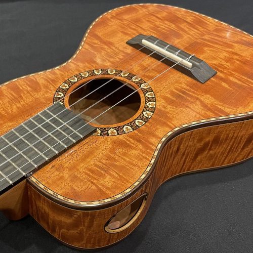 I'Iwi Custom Tenor "Coat of Arms"