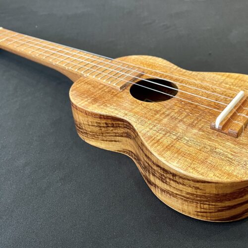 Ana'ole Soprano Long Neck Curly Koa Thinline