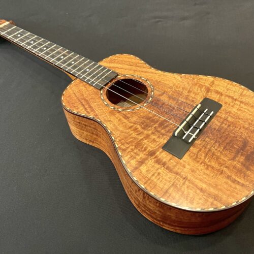 Kamaka HB-3D Ohta San Tenor Deluxe Model