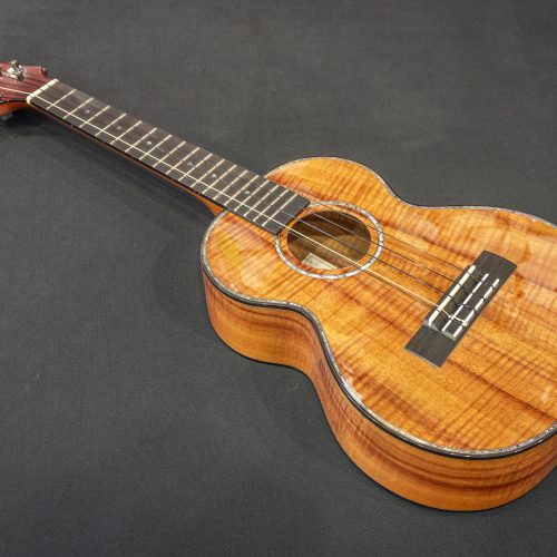 Kamaka HF-35D2 Double Deluxe 5-String Tenor