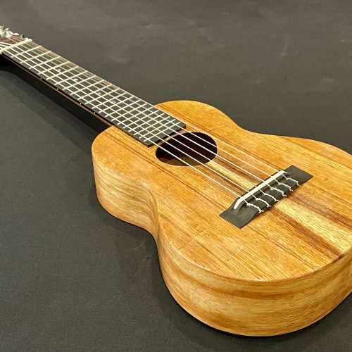 KoAloha KTM-00D6 Gloss Koa Guitarlele